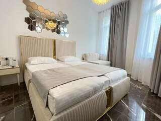 Отель Ranovsky Park  Сочи Улучшенный двухместный номер с 1 кроватью или 2 отдельными кроватями-7